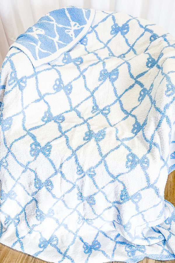 PREORDER Blue and White Bow Luxury Blanket