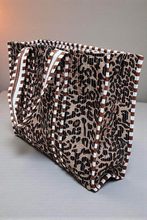 Quilted Totes Take the Guesswork out of Stocking your Gift Sections of your Store❣️