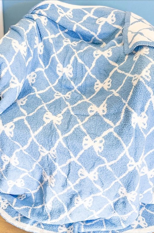 PREORDER Blue and White Bow Luxury Blanket