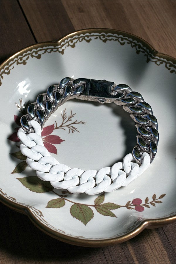 Victoria White and Silver Link Bracelet