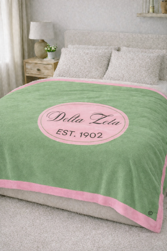 PREORDER Delta Zeta Luxury Blanket